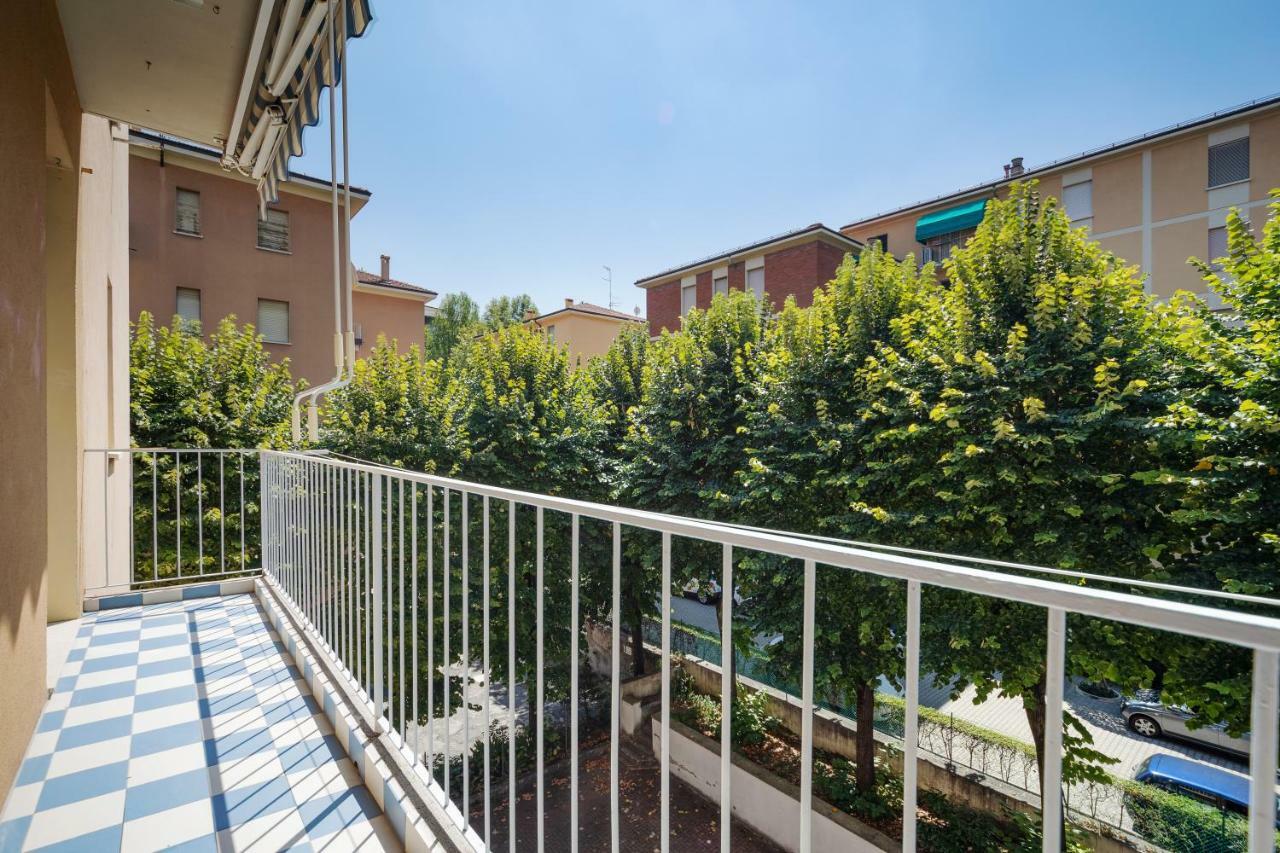 Sant'Orsola Colorful Huge Apartment Bologna Exterior foto